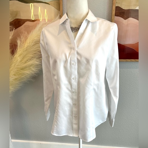 Chico’s No Iron Classic White Button Down Blouse - Picture 7 of 7